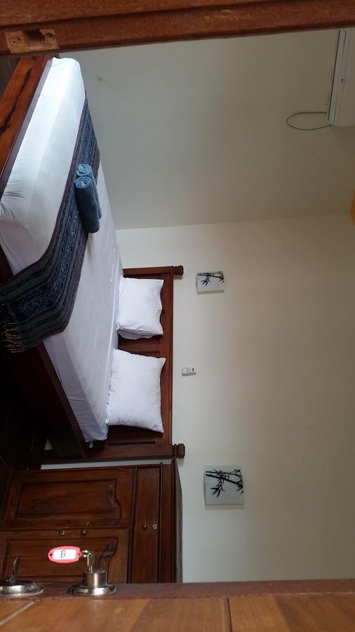 Kuta Bay Homestay Exterior photo