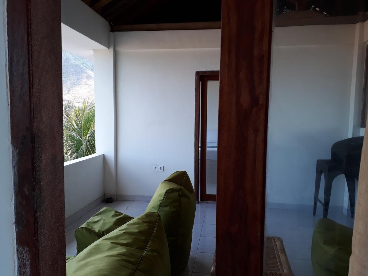 Kuta Bay Homestay Exterior photo